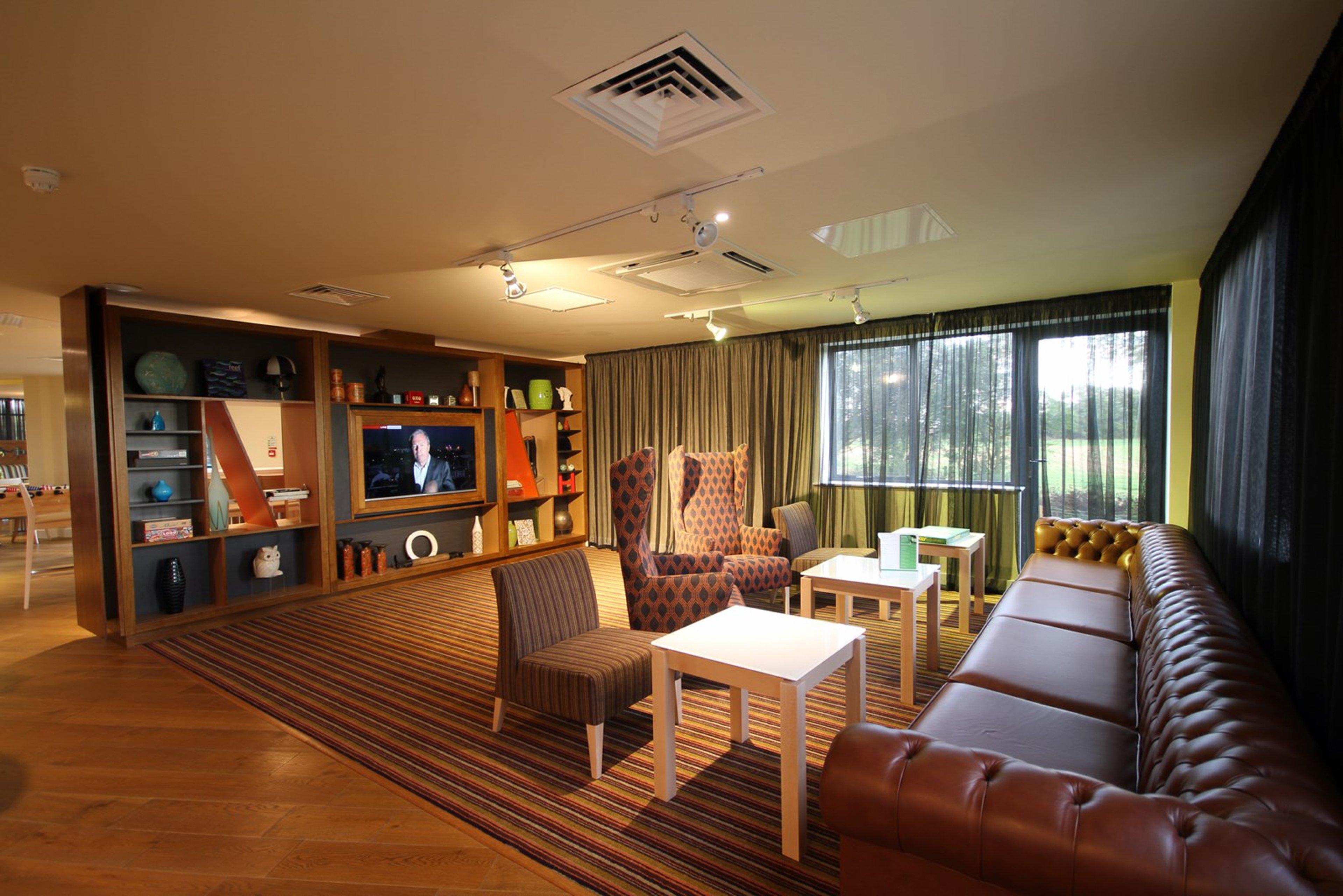 Holiday Inn Huntingdon Racecourse By Ihg Екстериор снимка