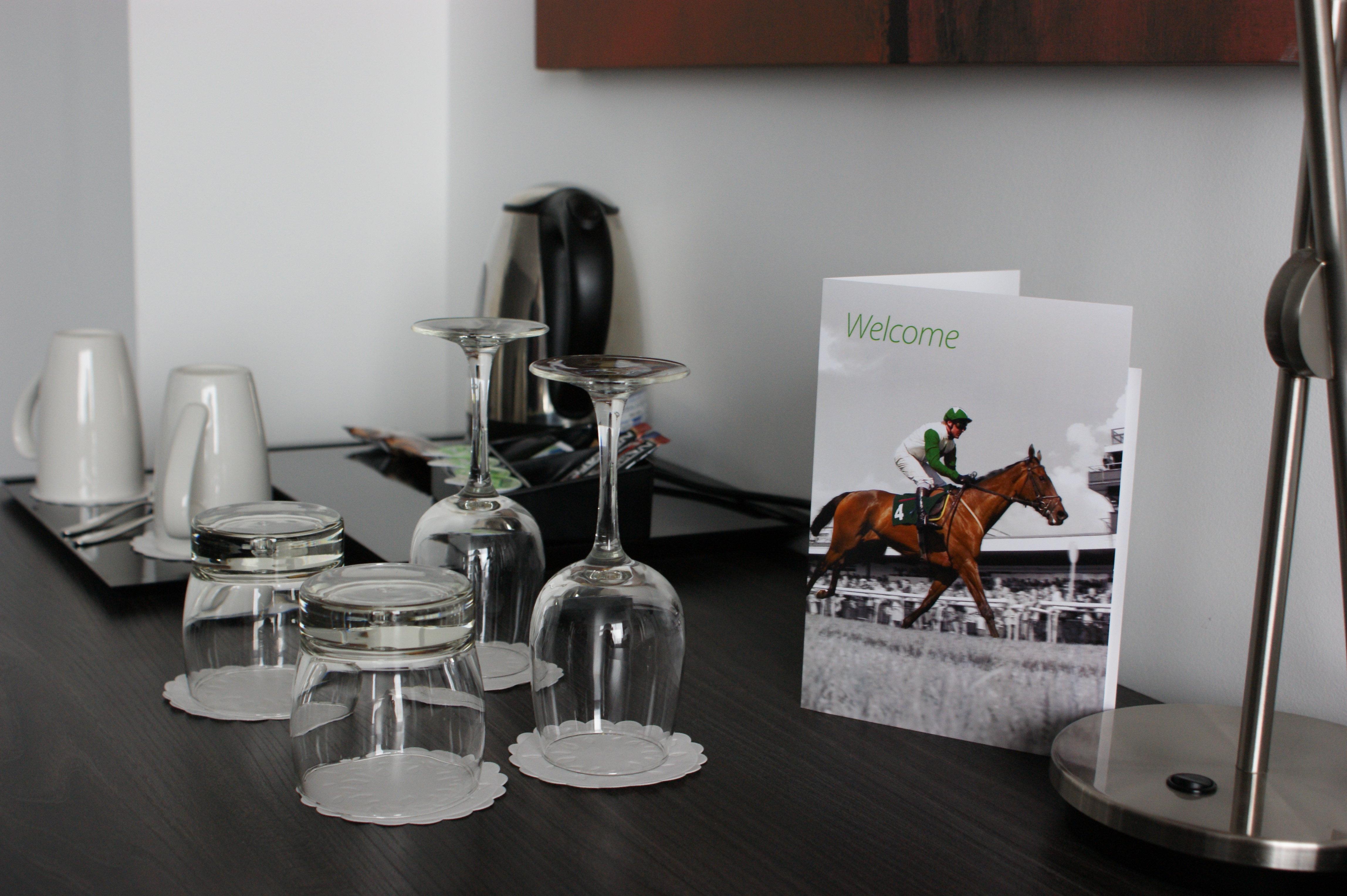 Holiday Inn Huntingdon Racecourse By Ihg Екстериор снимка