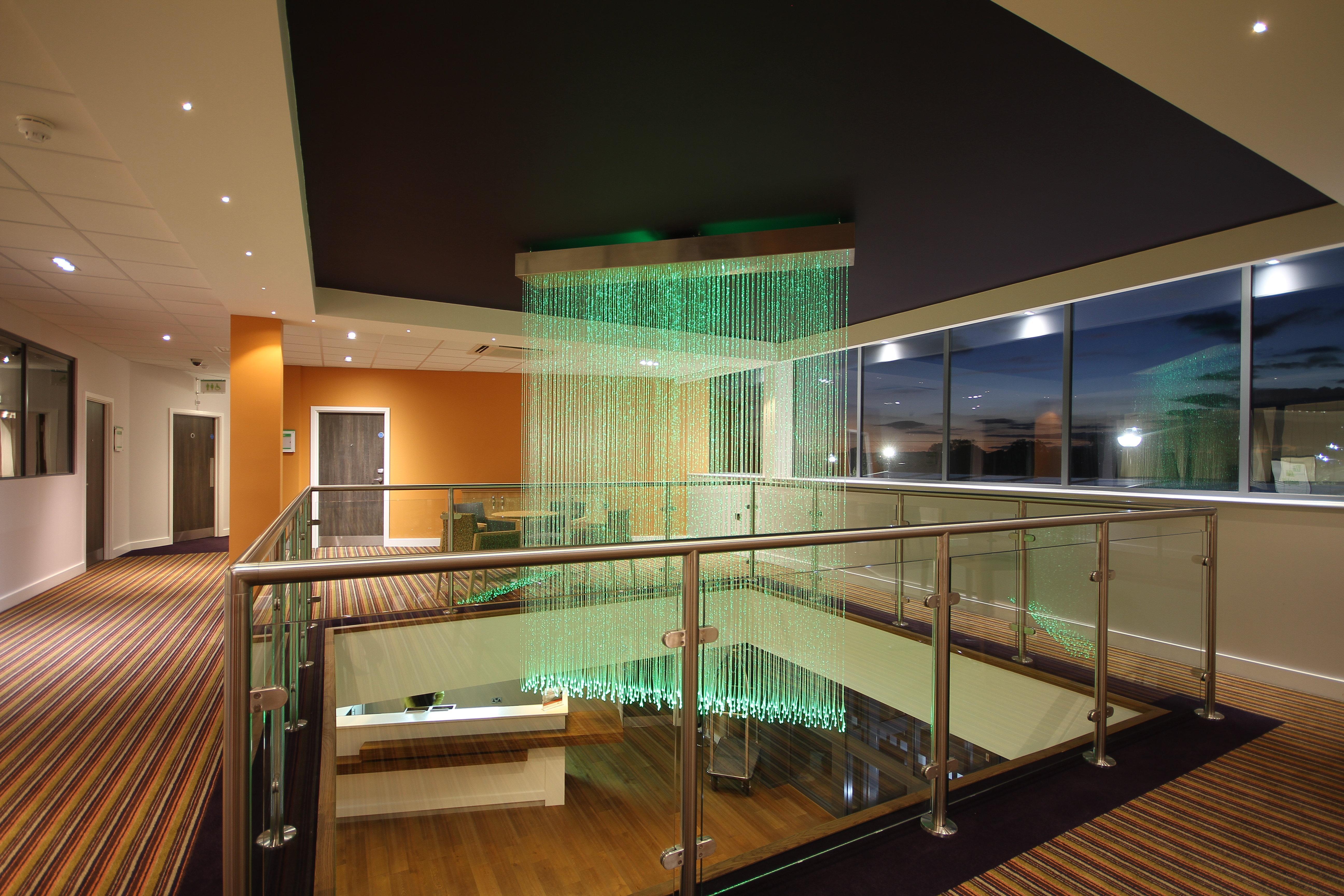 Holiday Inn Huntingdon Racecourse By Ihg Екстериор снимка
